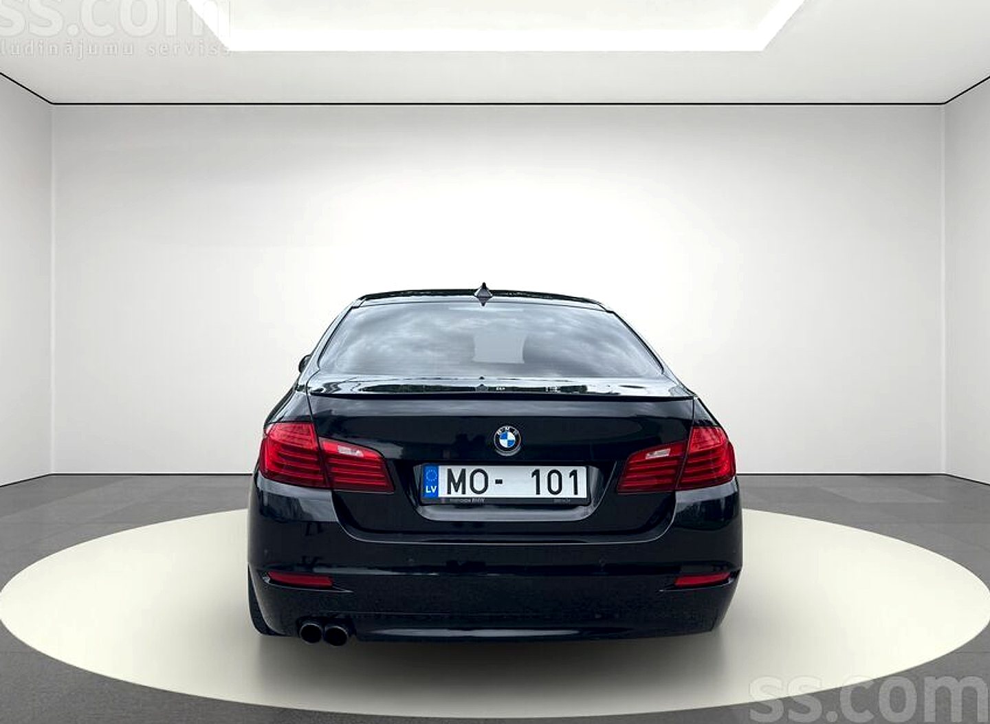BMW 520 — foto 4