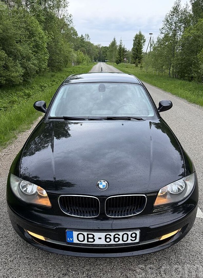 BMW 118 — foto 2