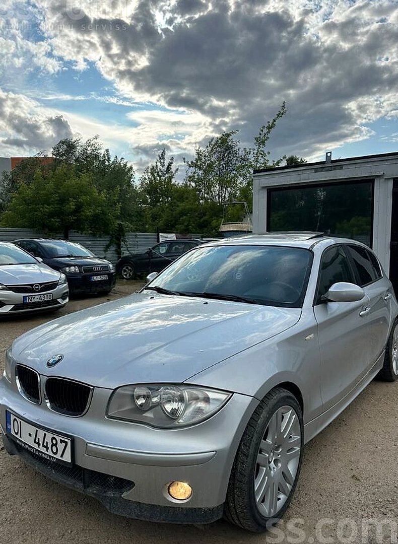 BMW 118 — foto 3