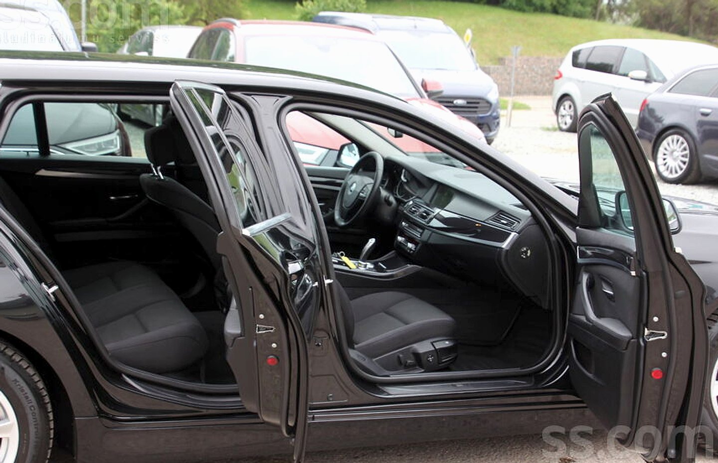 BMW 520 — foto 6