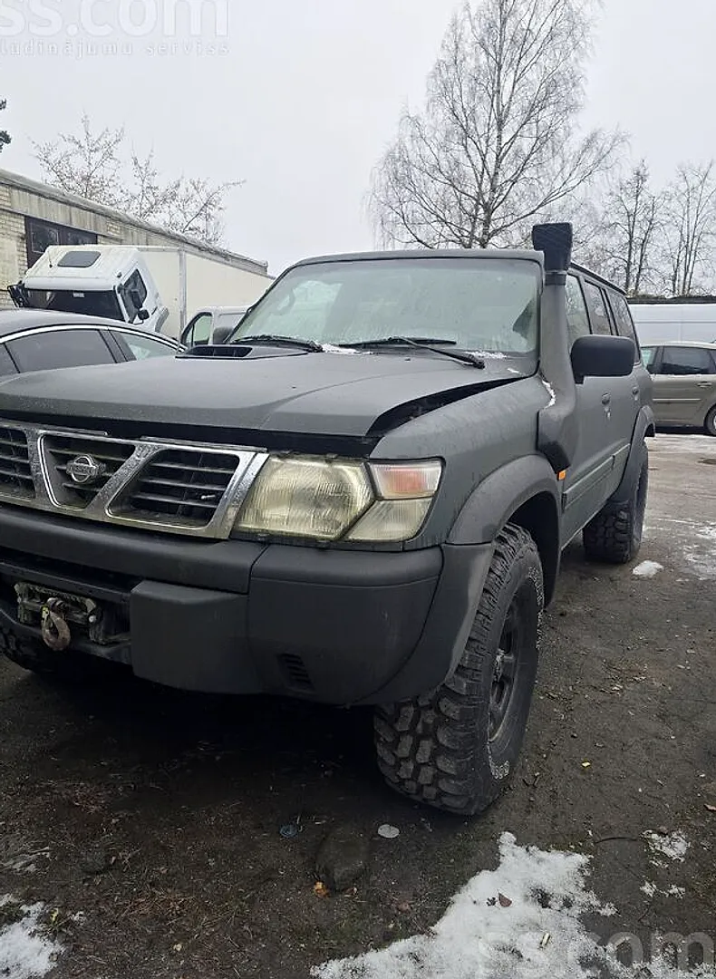 Nissan Patrol, 1999. gads