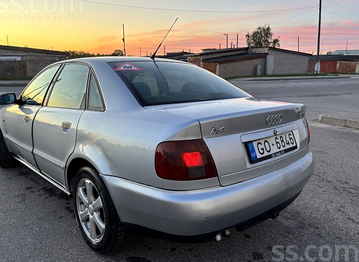 Audi A4 — foto 2
