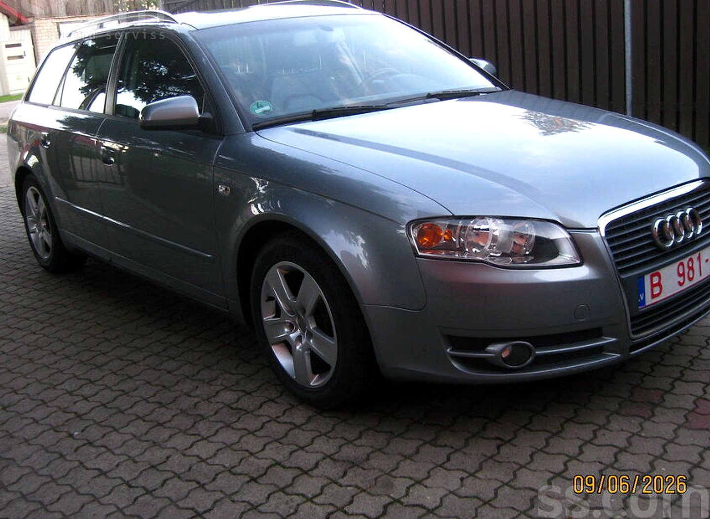 Audi A4 — foto 2