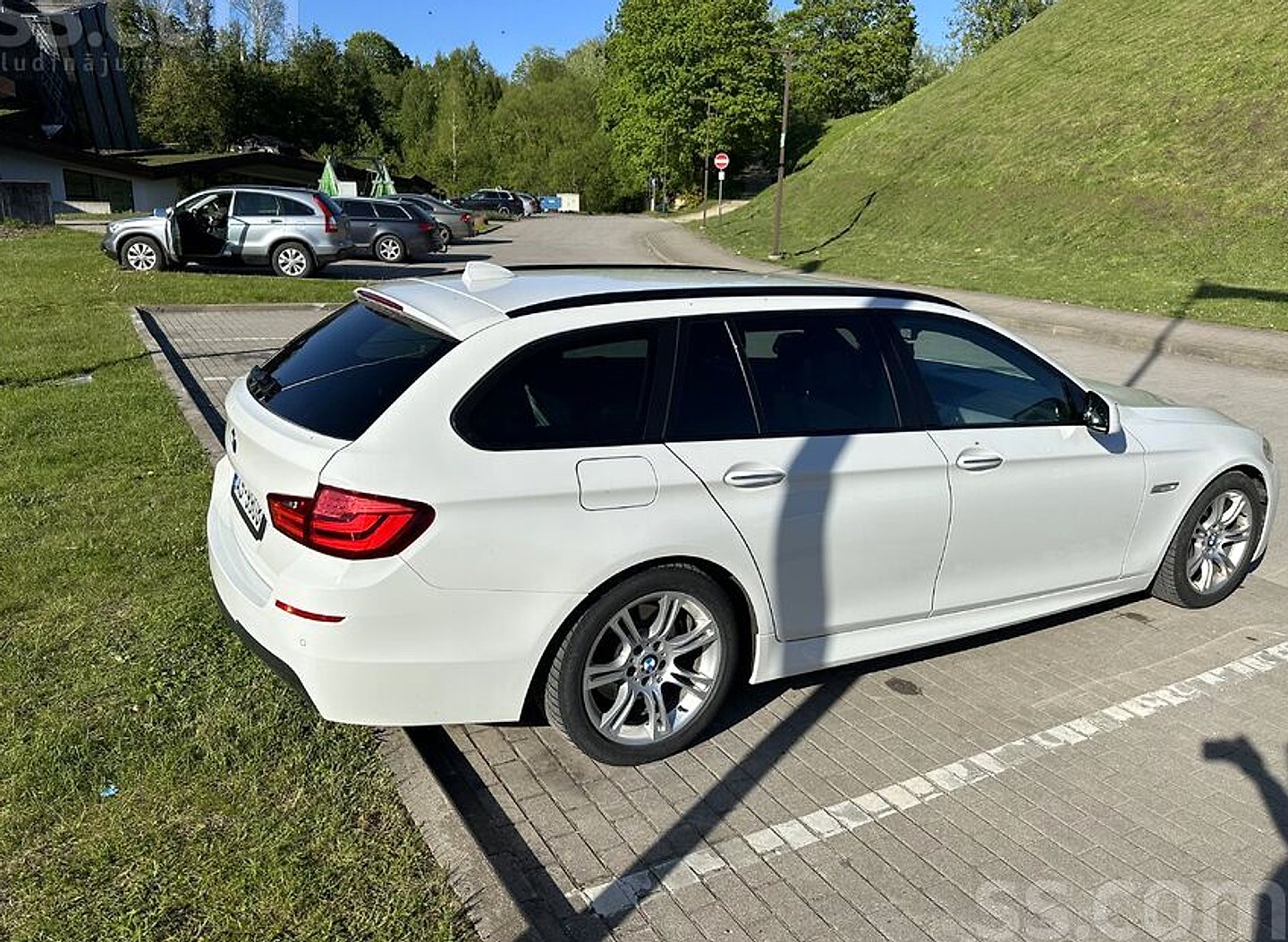 BMW 525 — foto 2