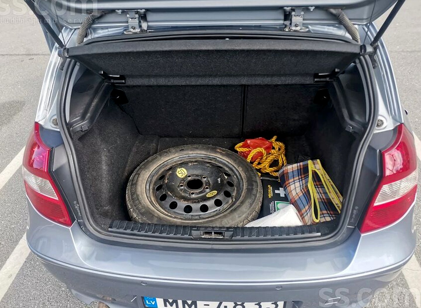 BMW 120 — foto 6