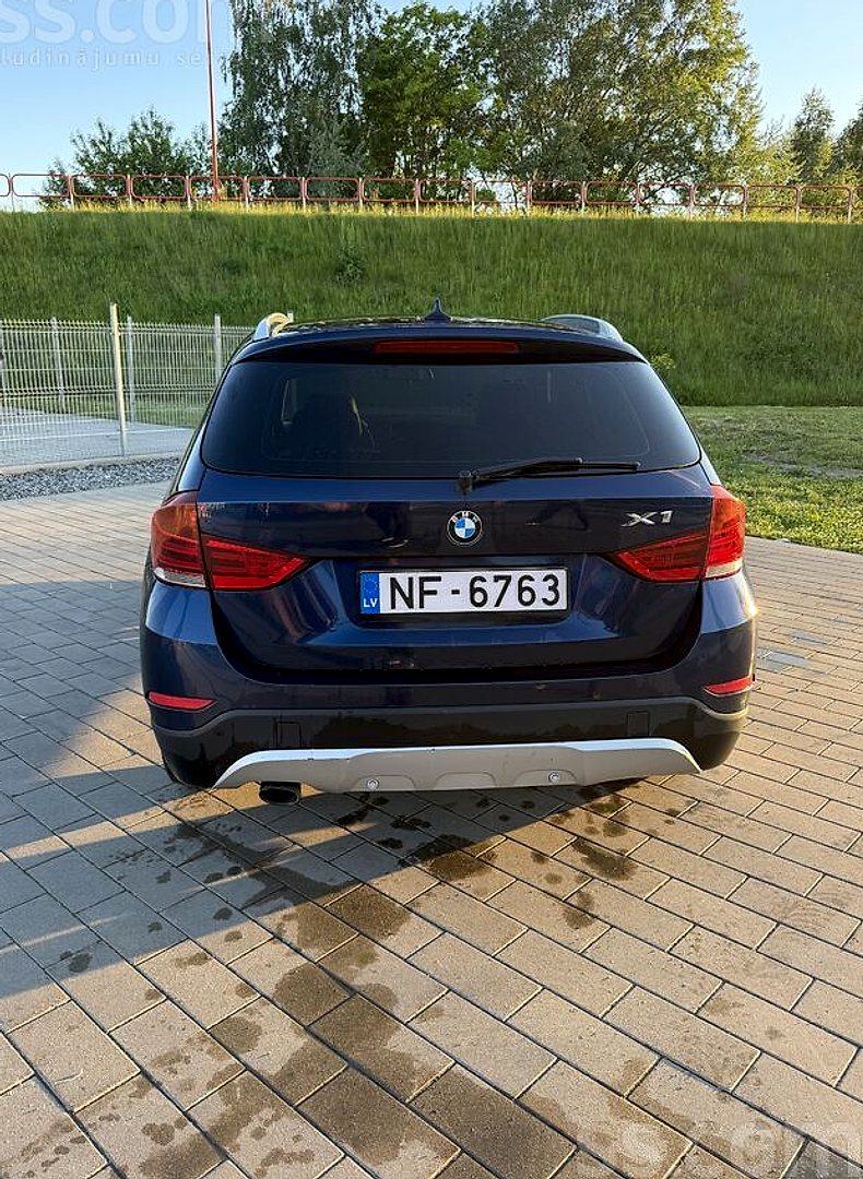 BMW X1 — foto 3