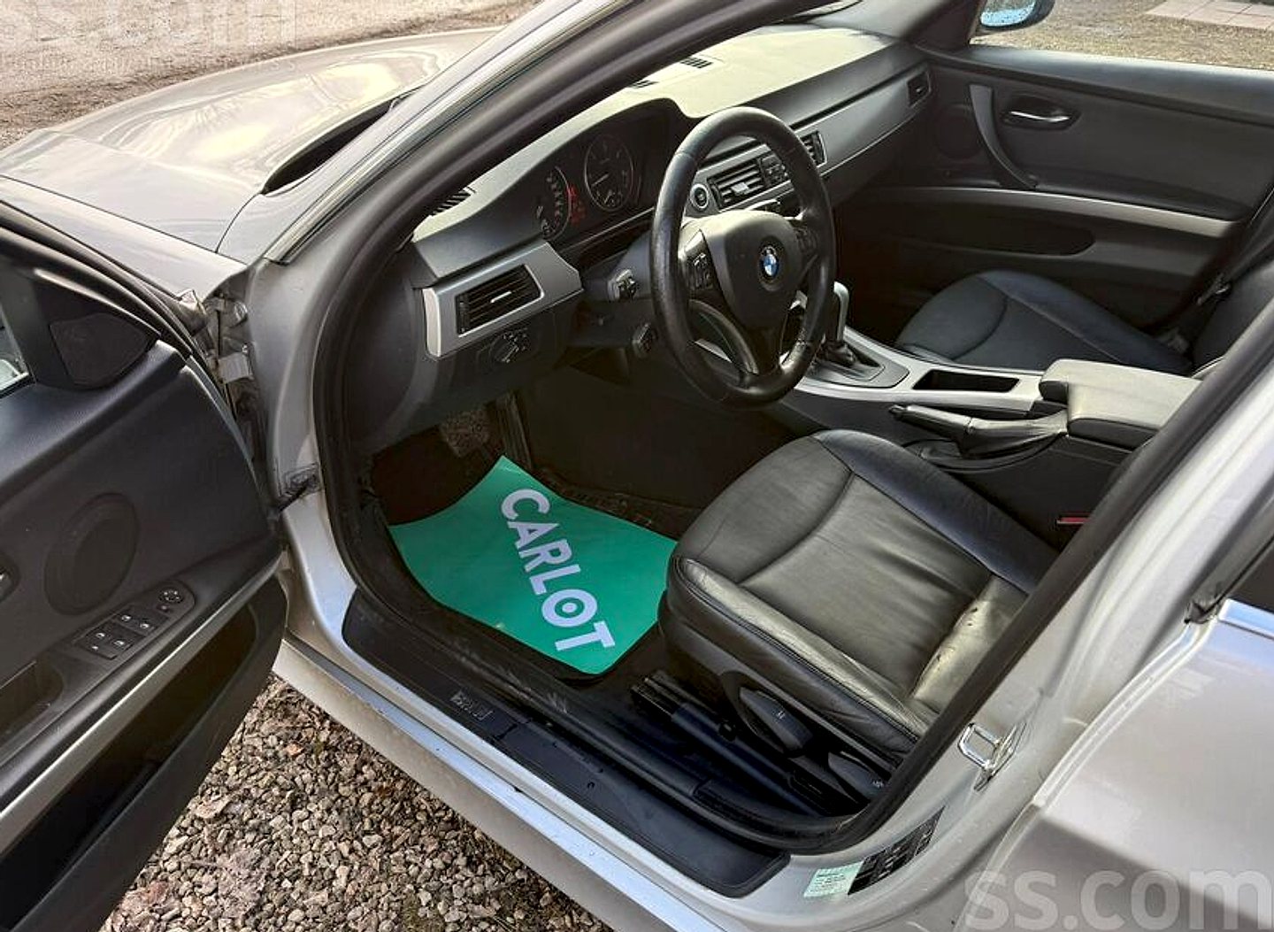 BMW 330 — foto 6