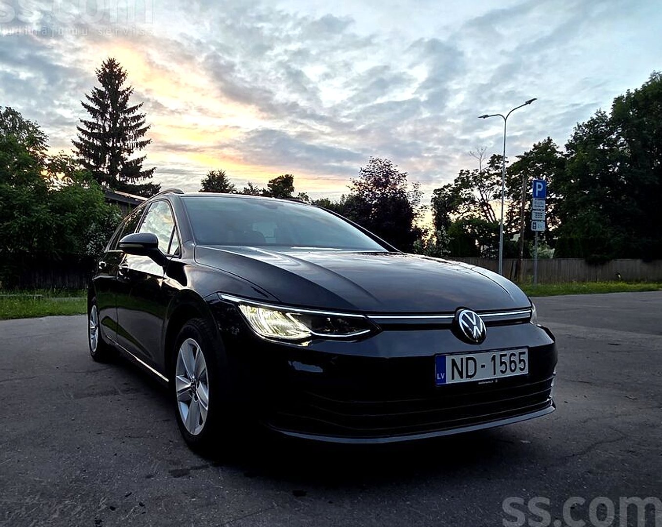 Volkswagen Golf 8, 2022. gads