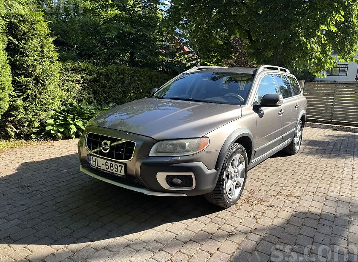 Volvo XC 70, 2010. gads