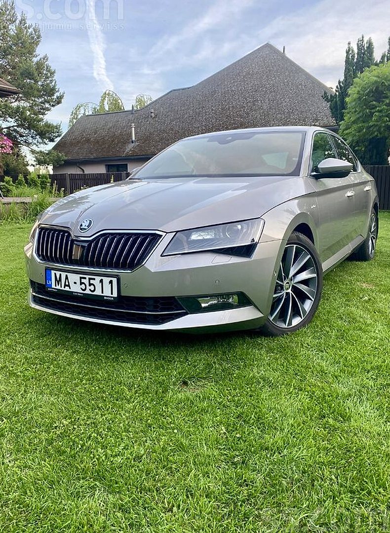 Škoda Superb — foto 2