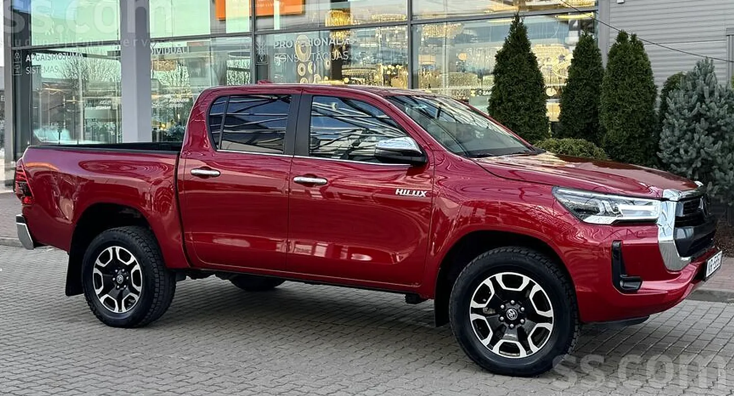 Toyota Hilux, 2023. gads