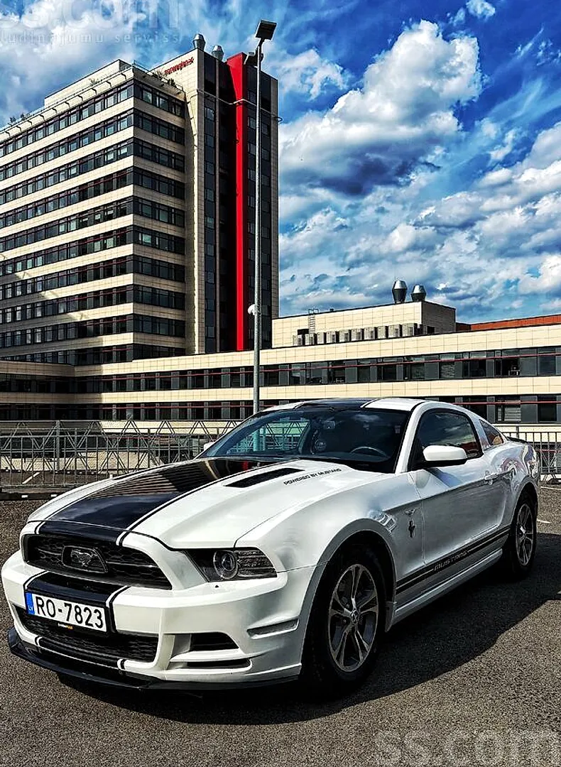 Ford Mustang, 2014. gads