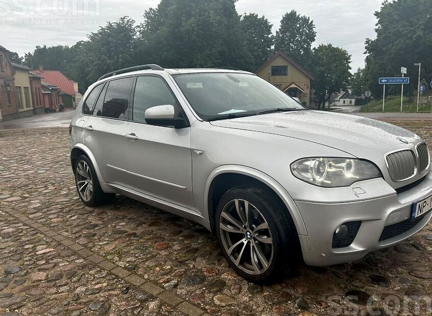 BMW X5 — foto 2