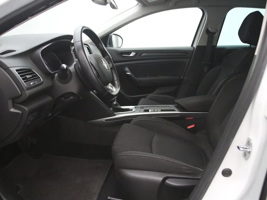 Renault Megane — foto 5