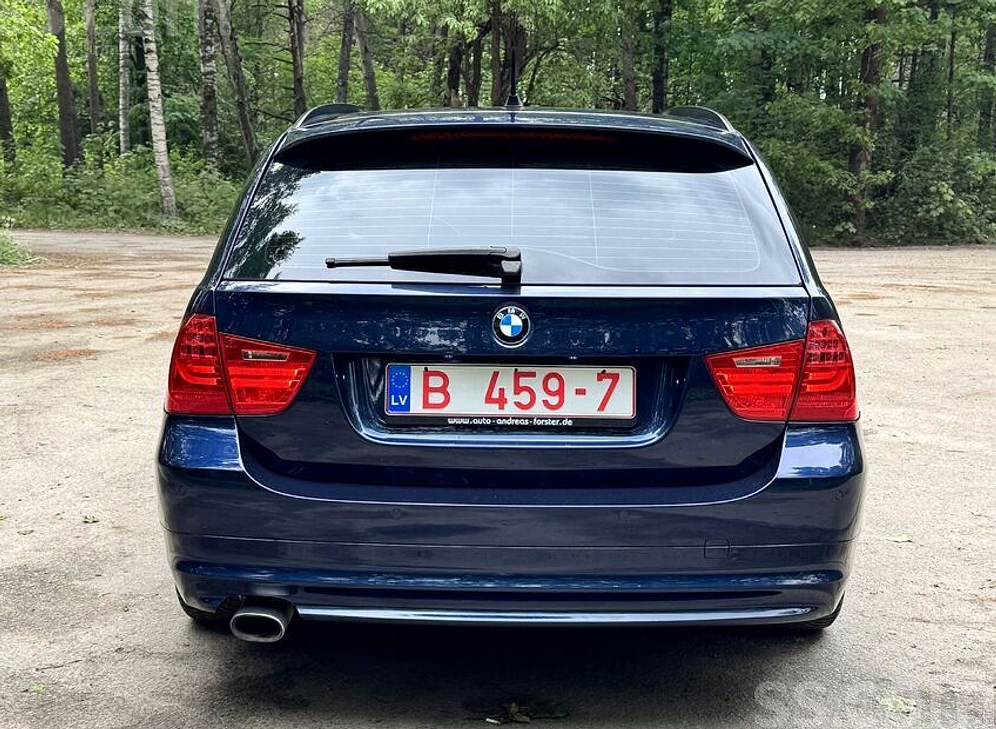 BMW 320 — foto 4