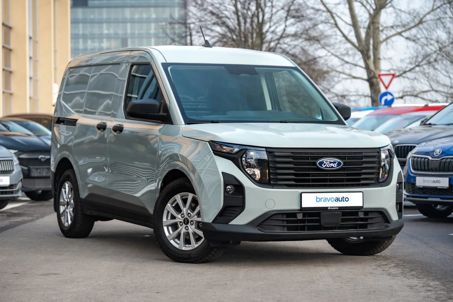 Ford TRANSIT COURIER — foto 3
