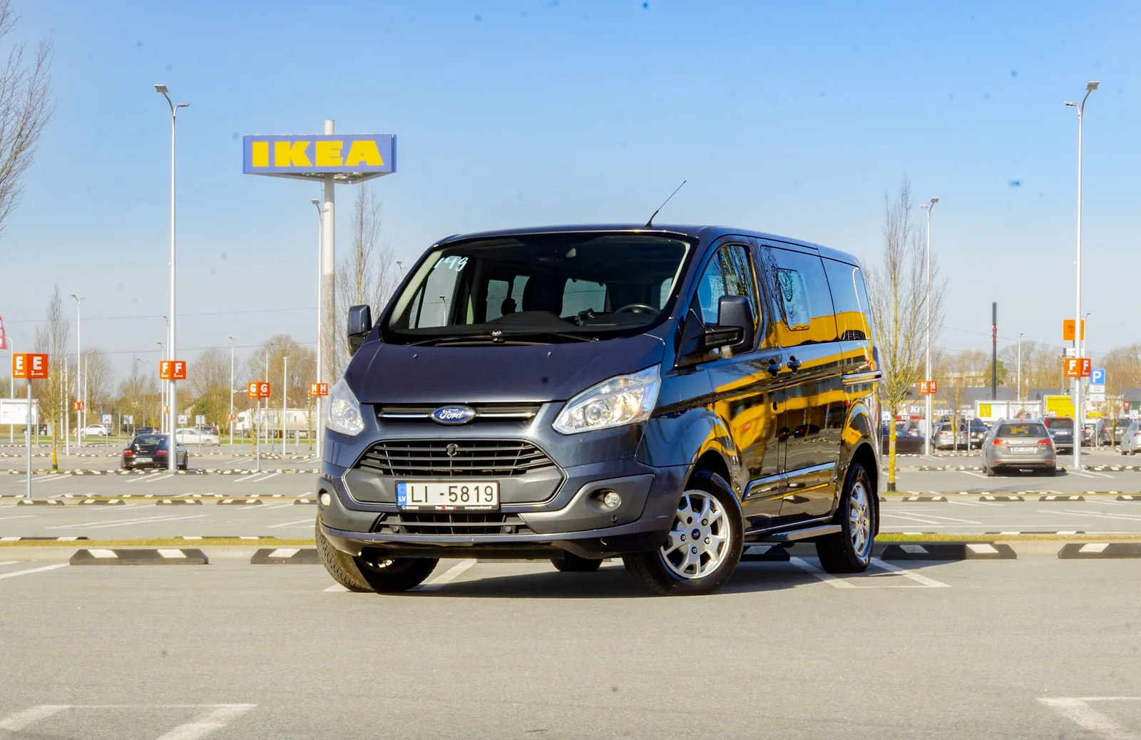 Ford TRANSIT CUSTOM 8 SĒDVIETAS, 2013. gads
