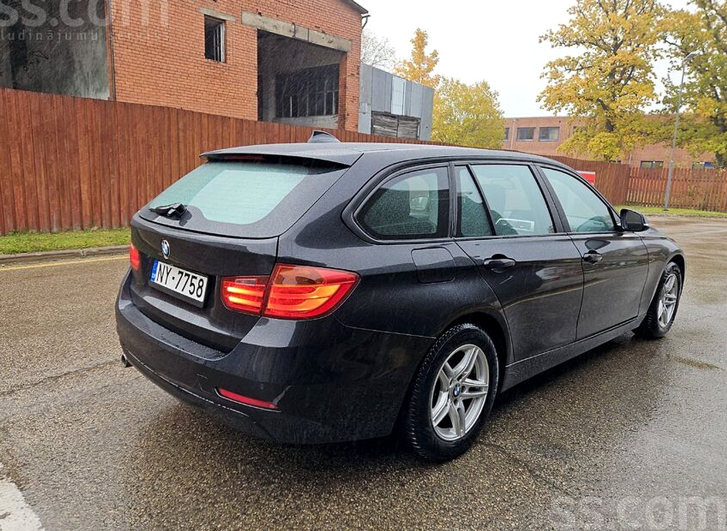 BMW 318 — foto 5