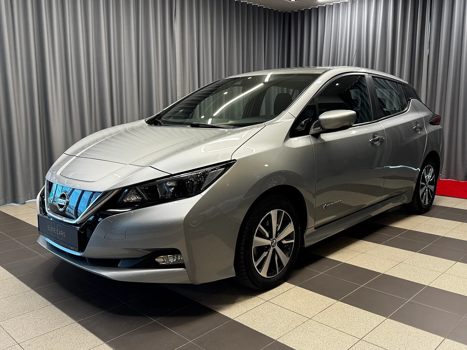 Nissan leaf, 2019. gads