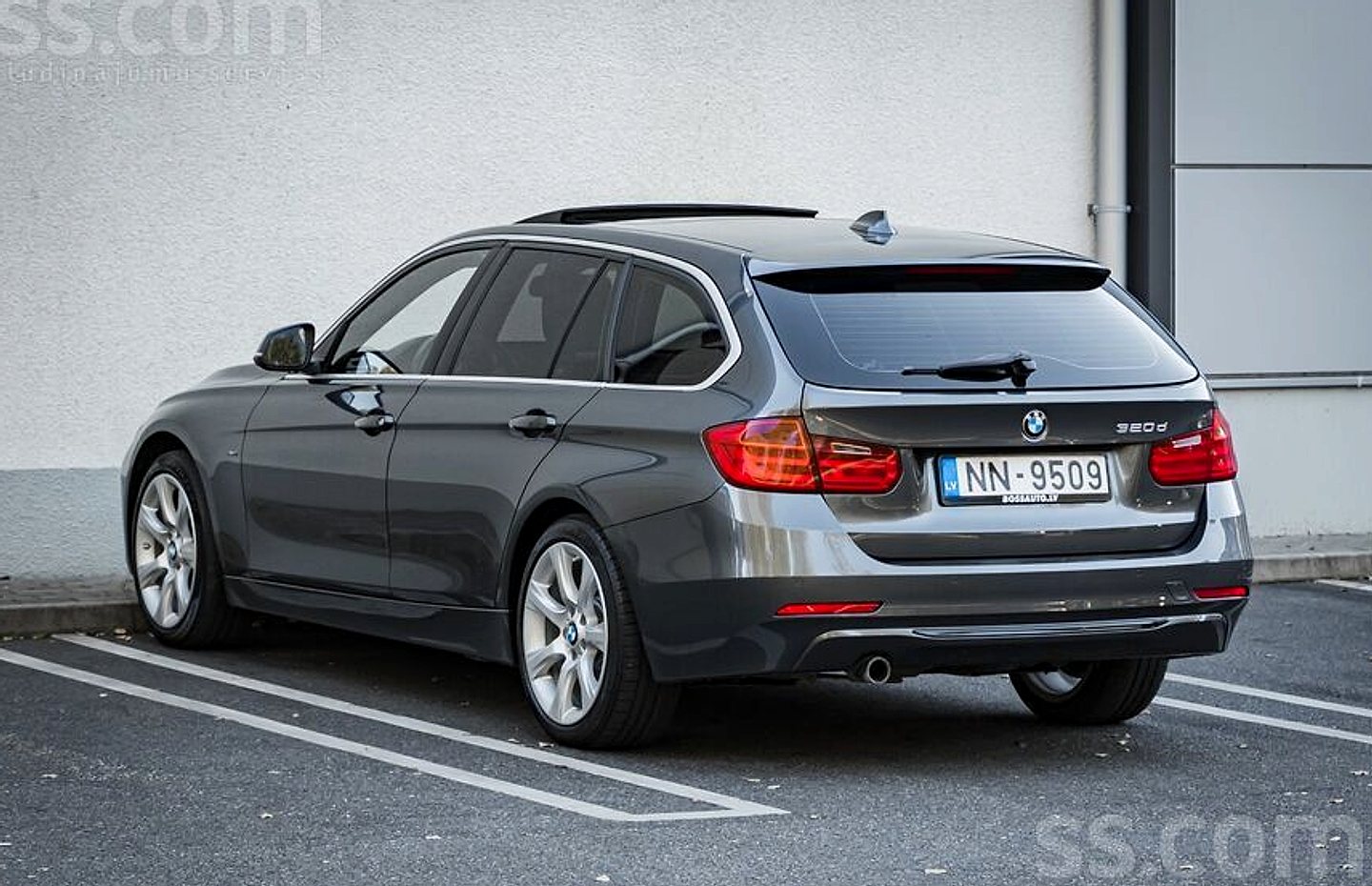 BMW 320 — foto 6