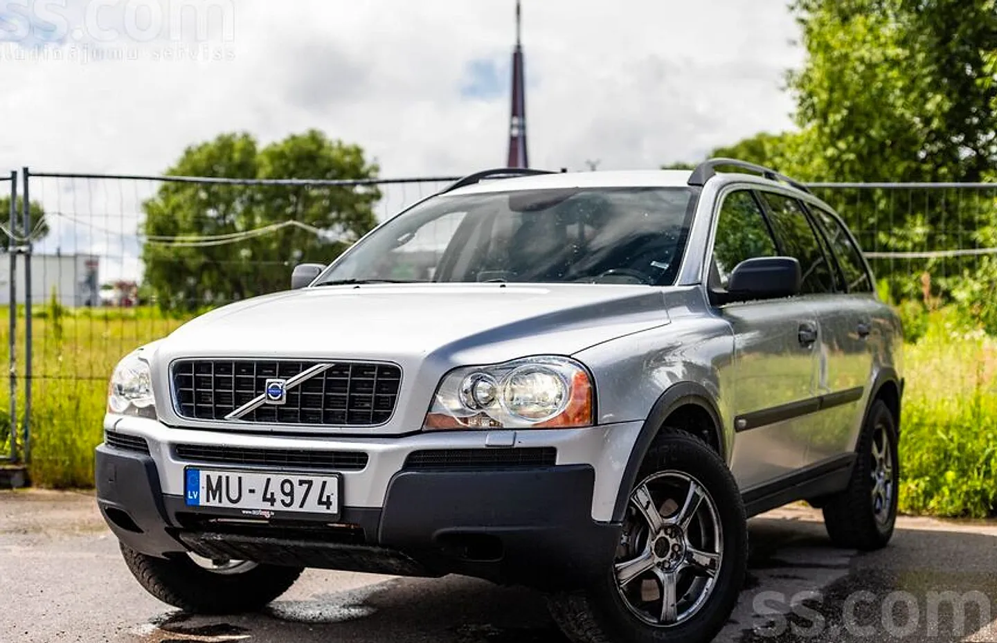 Volvo XC 90, 2004. gads