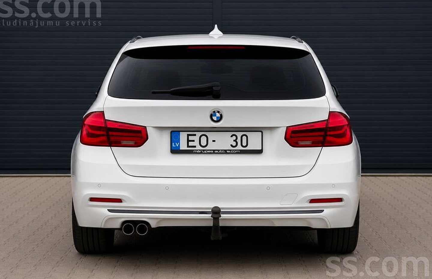 BMW 320 — foto 5