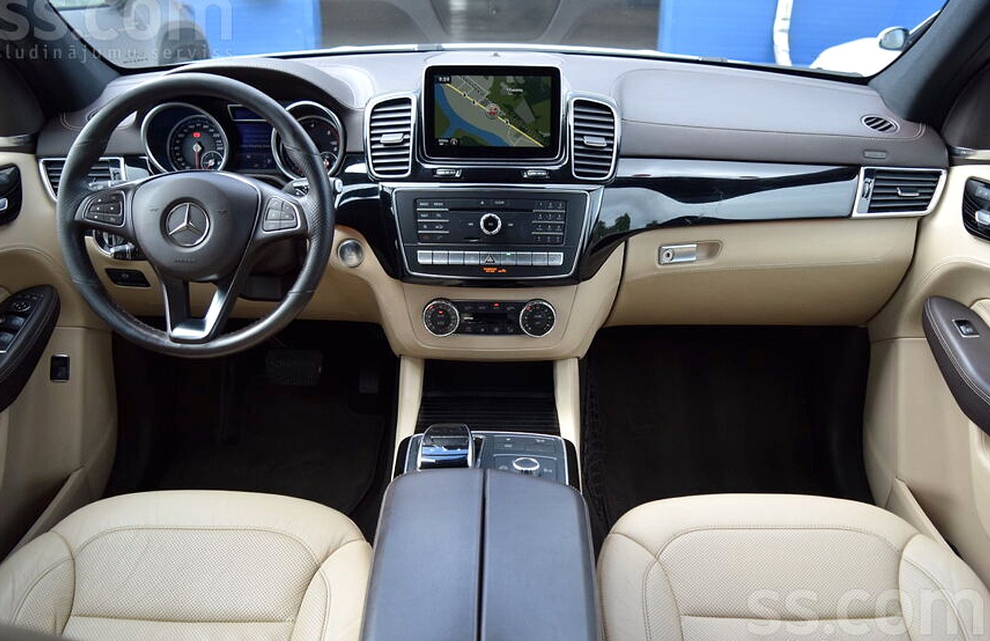 Mercedes-Benz GLE 350 — foto 4