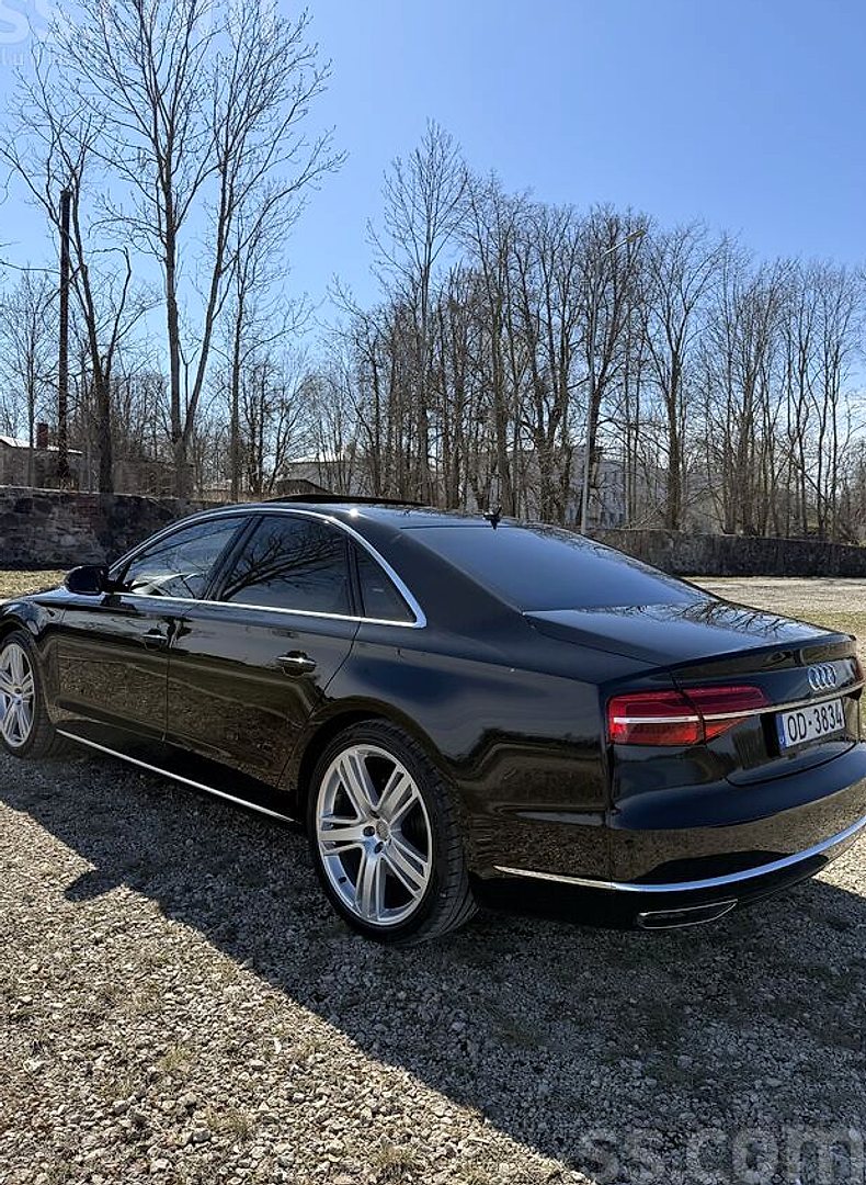 Audi A8 — foto 5