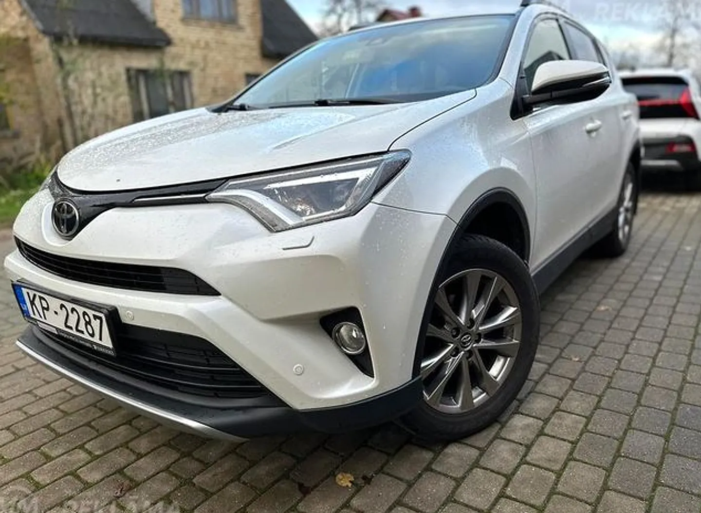 Toyota RAV, 2017. gads
