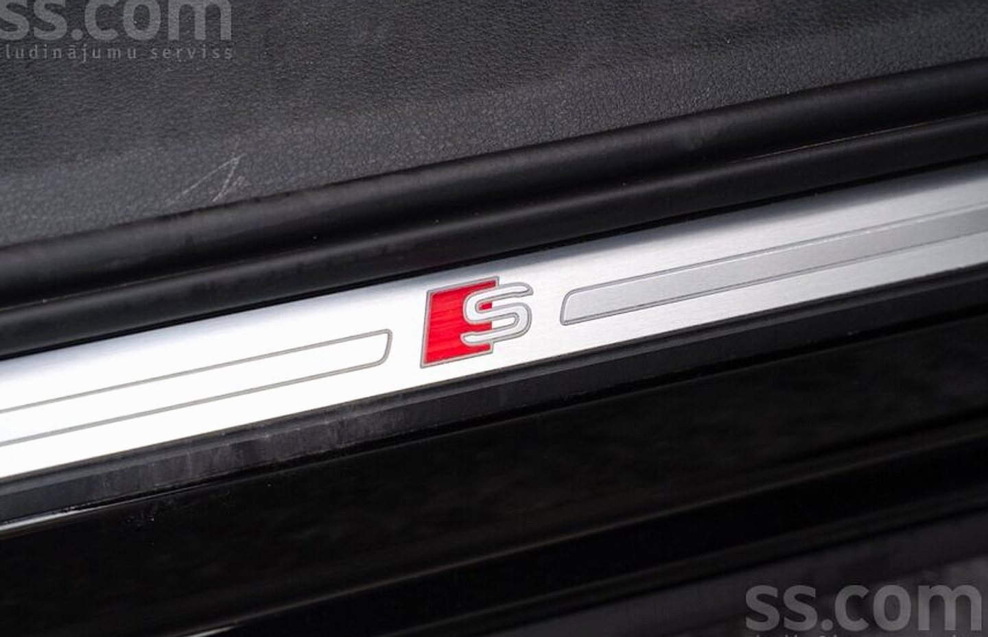 Audi E-tron — foto 6