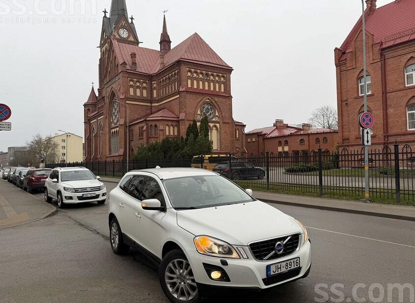Volvo XC 60, 2009. gads
