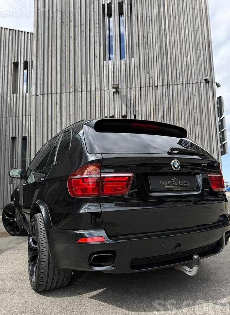 BMW X5 — foto 3
