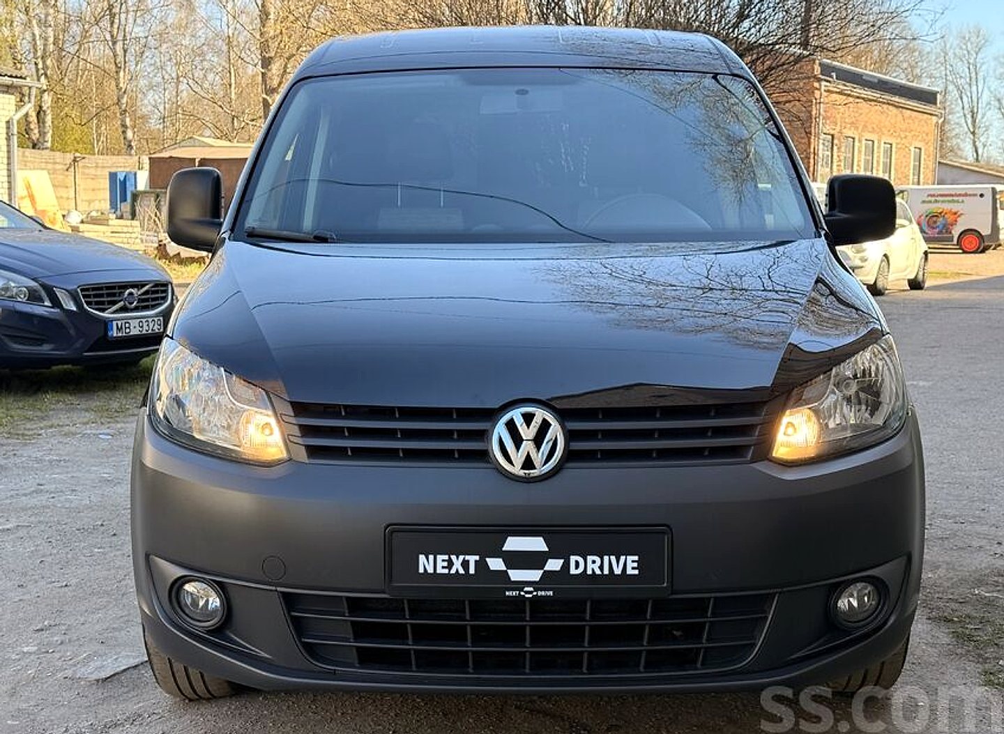 Volkswagen Caddy — foto 2