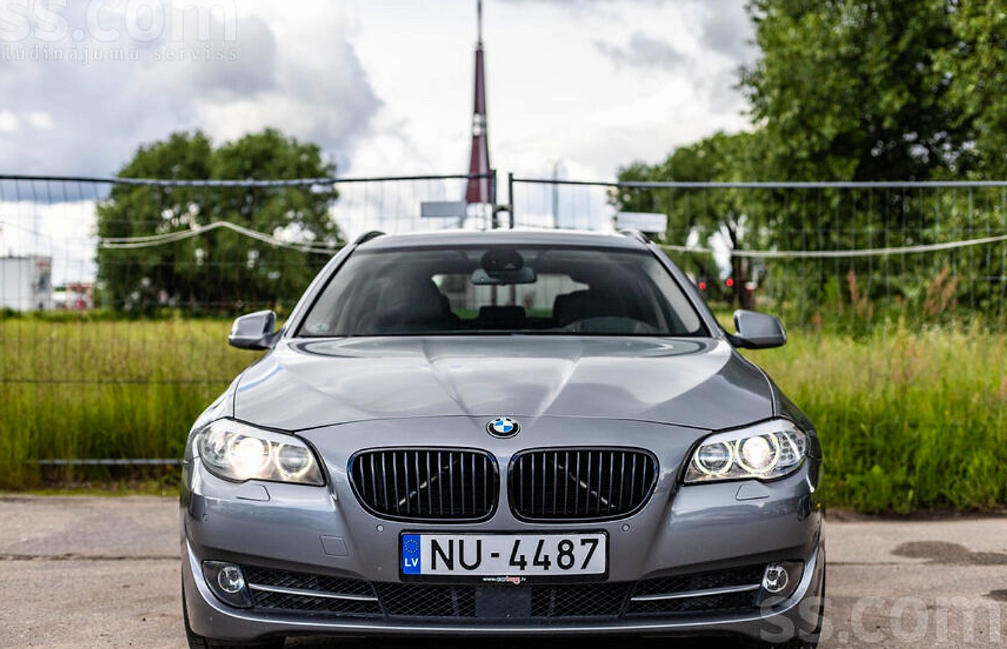 BMW 530 — foto 3