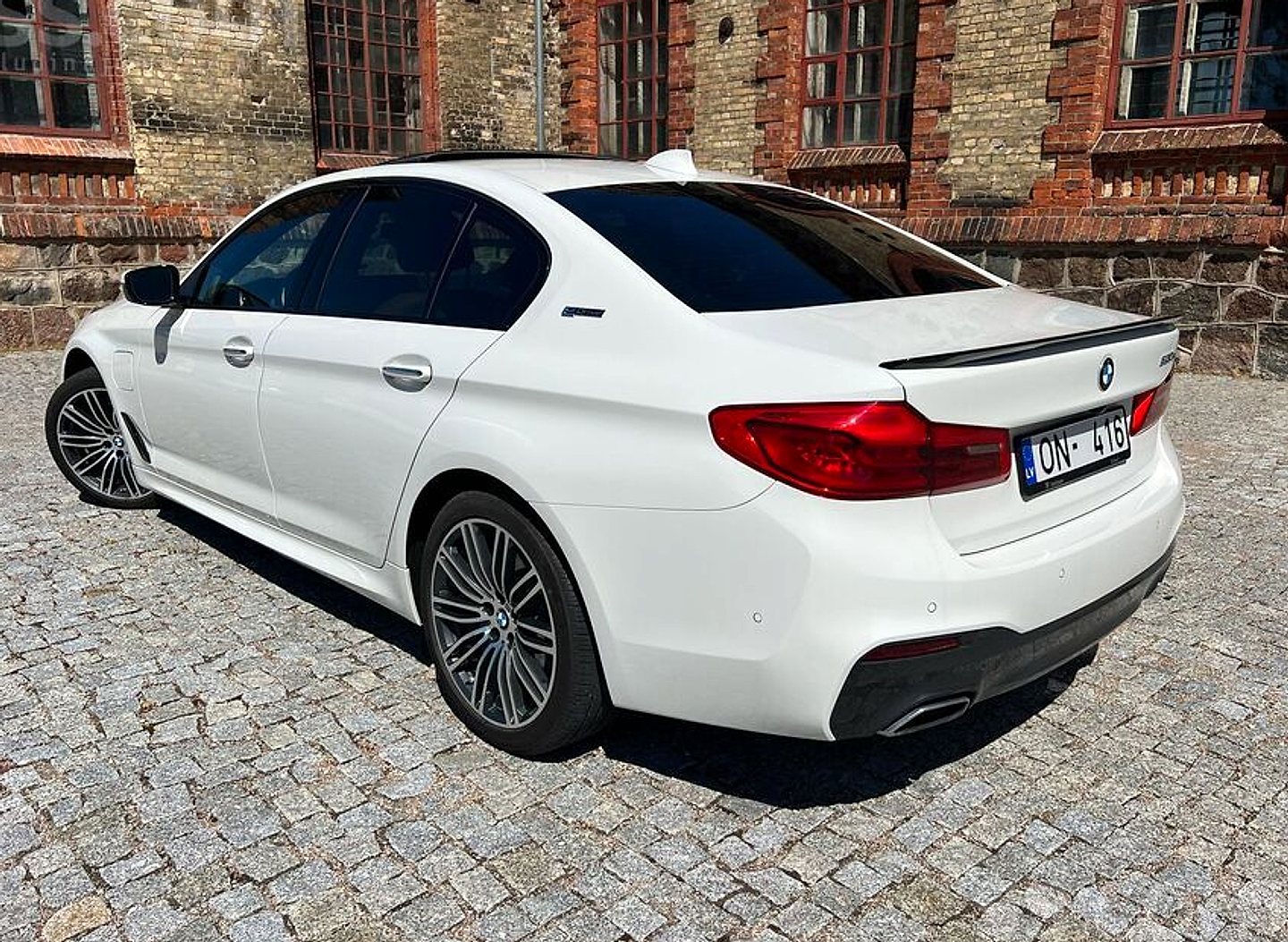 BMW 530 — foto 5