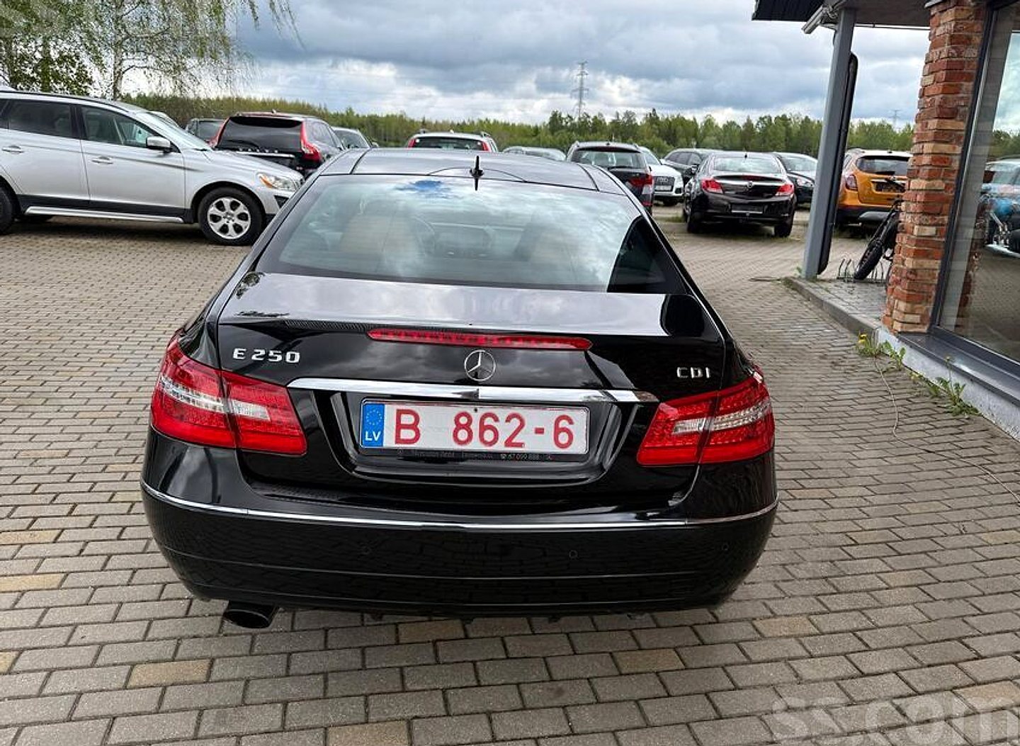 Mercedes-Benz E250 — foto 6