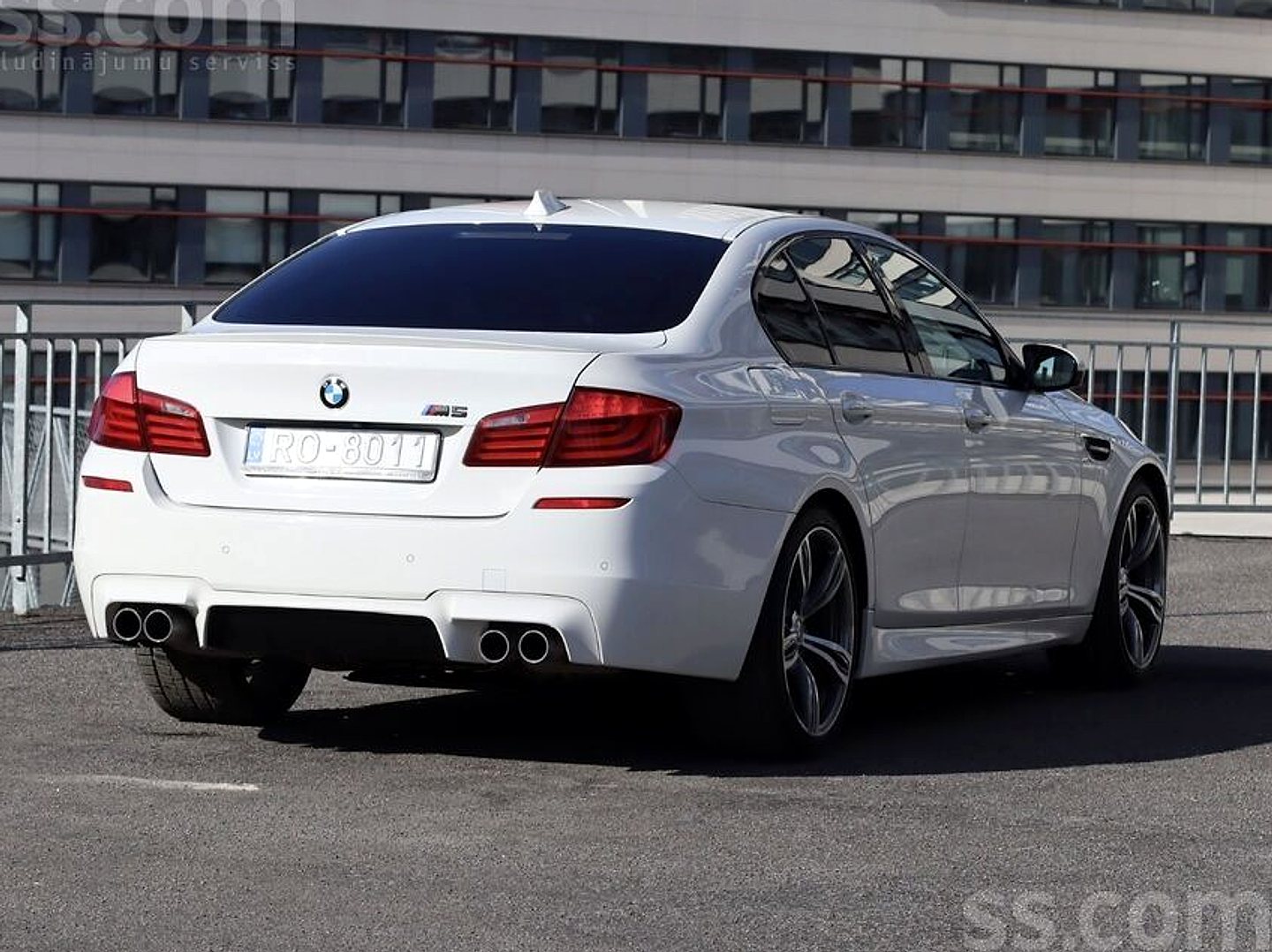 BMW M5 — foto 4