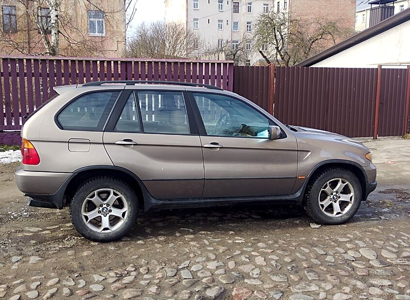 BMW X5 — foto 4