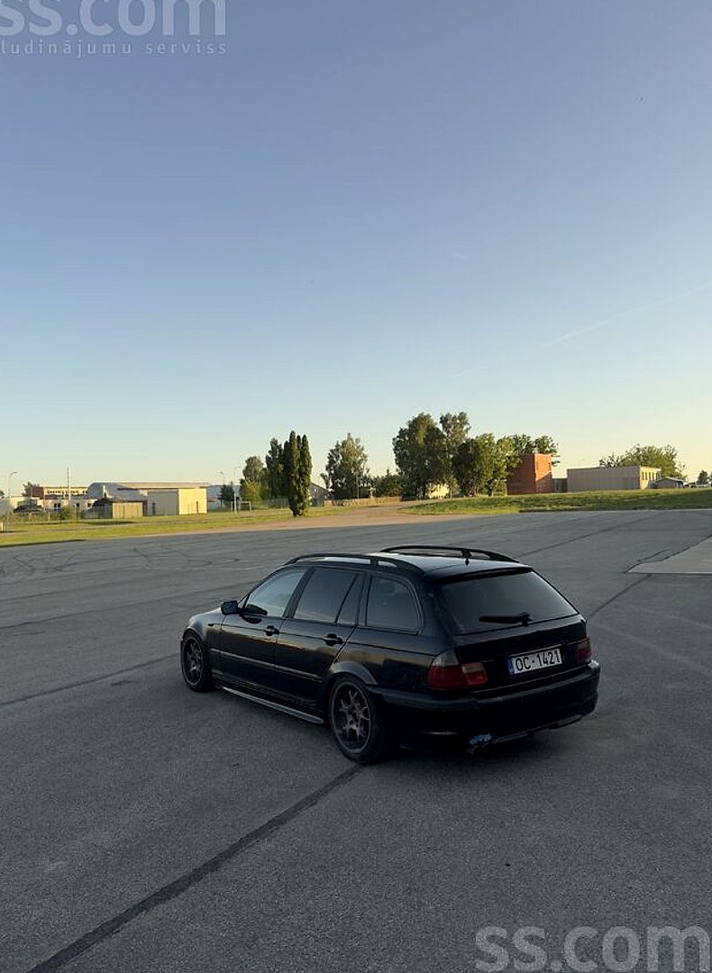 BMW 330 — foto 4