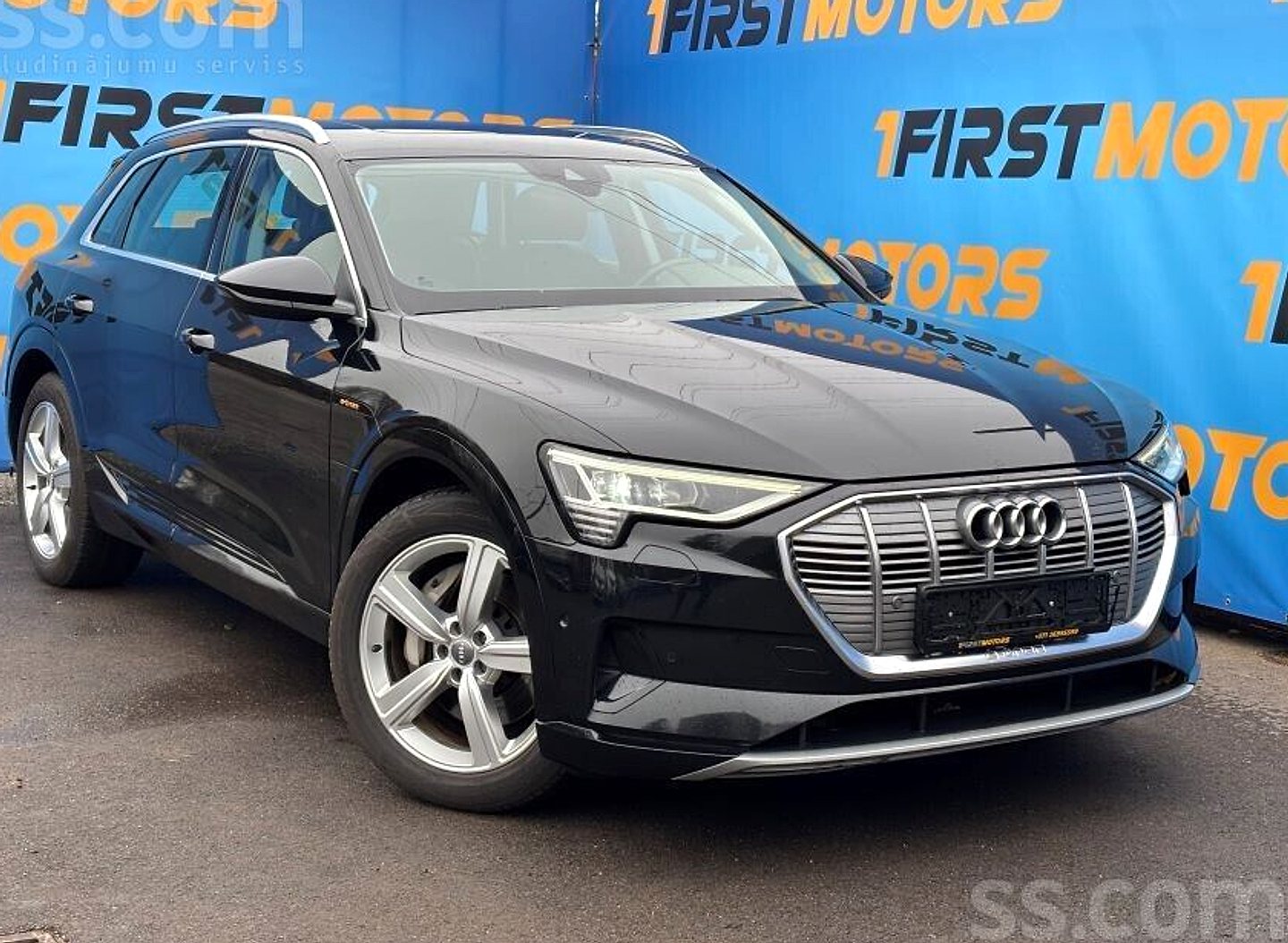 Audi E-tron — foto 5