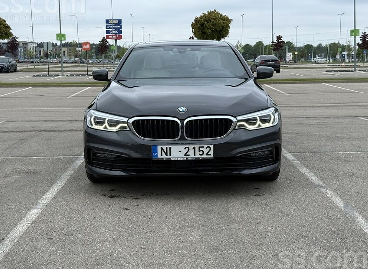 BMW 530 — foto 2