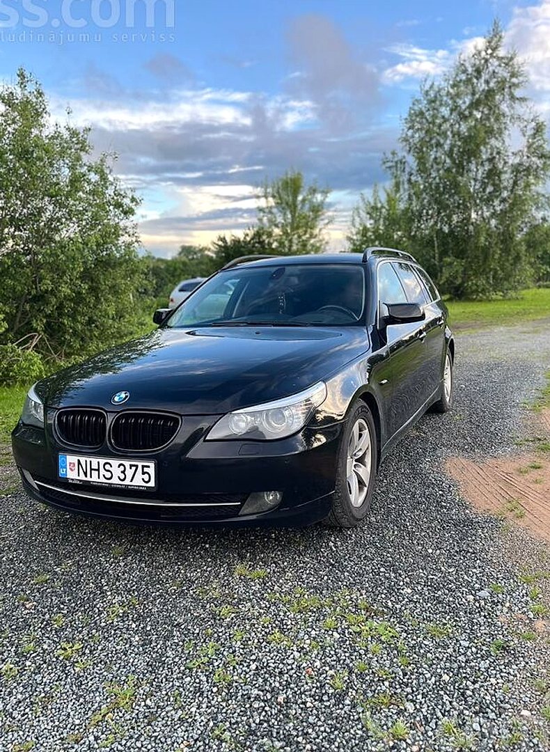BMW 520 — foto 2