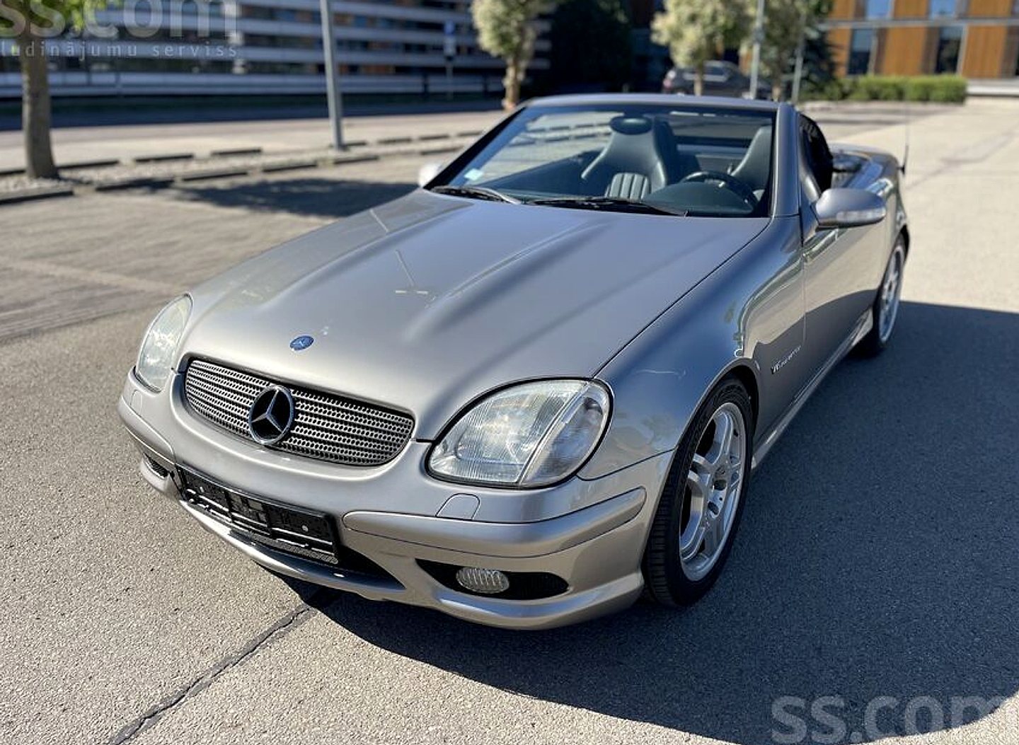 Mercedes-Benz SLK32 AMG — foto 3