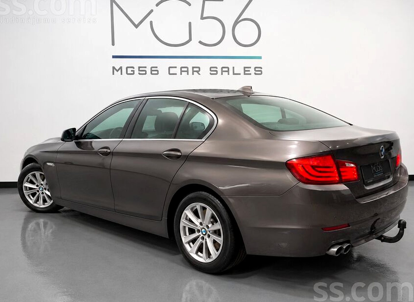 BMW 520 — foto 4
