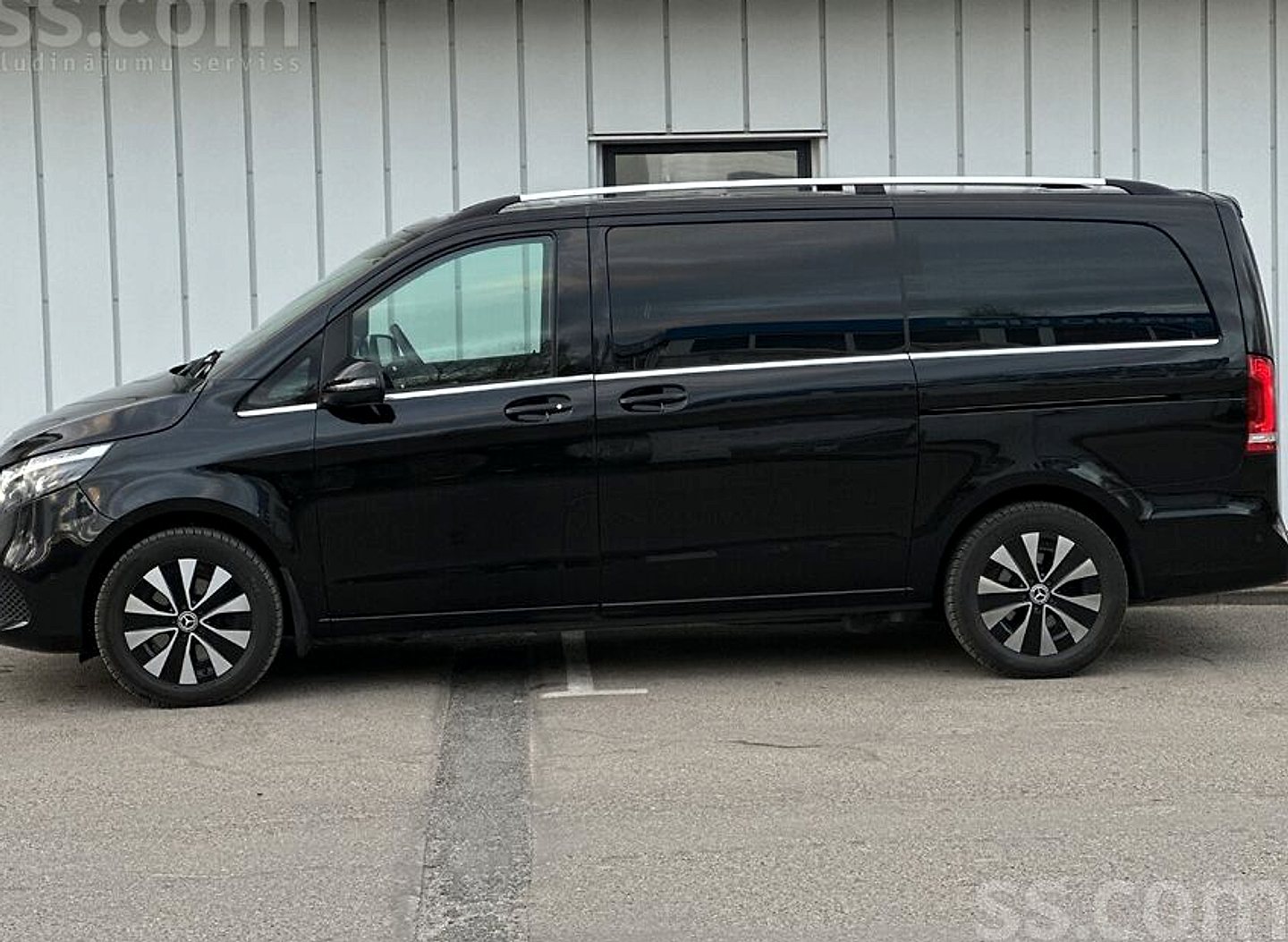 Mercedes-Benz V250 — foto 5