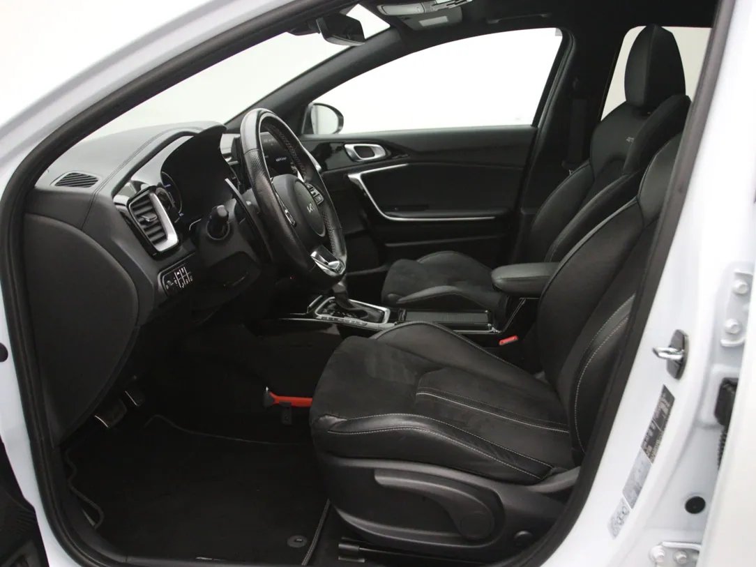 KIA Ceed — foto 5