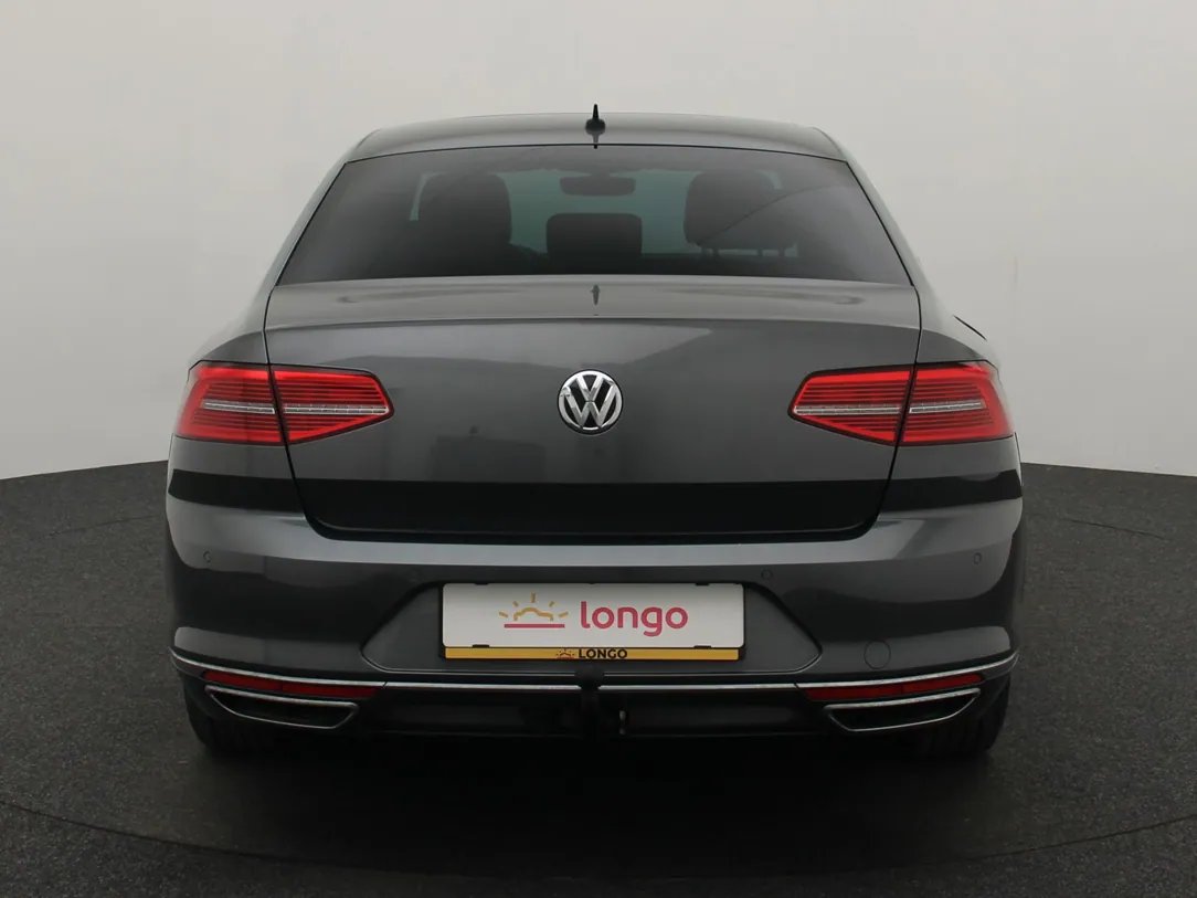 Volkswagen Passat B8 — foto 6