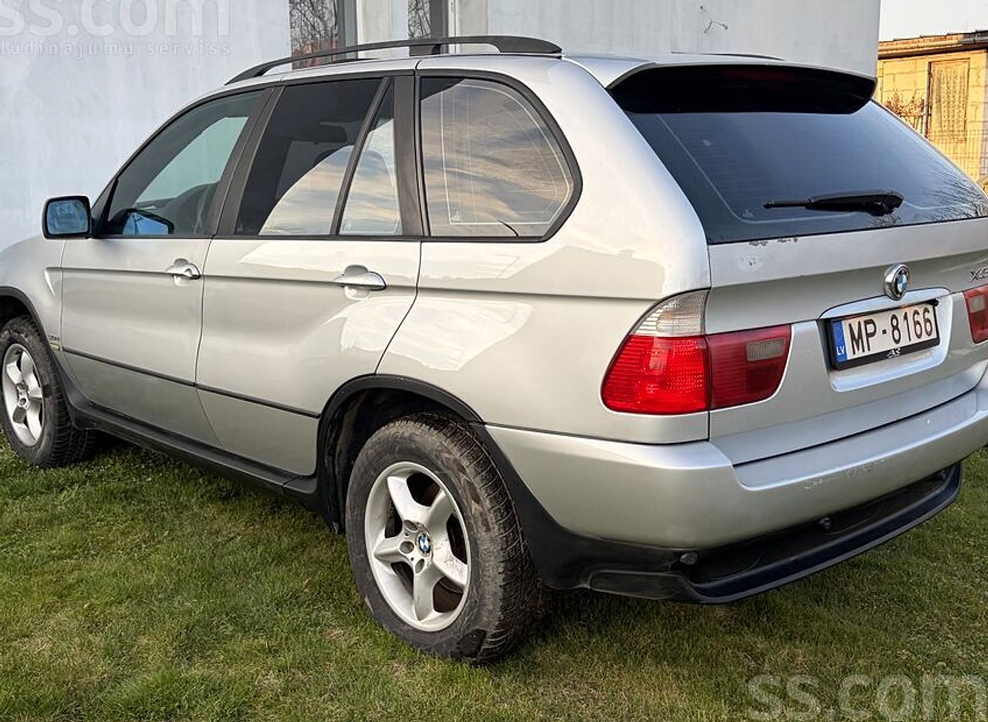 BMW X5 — foto 2