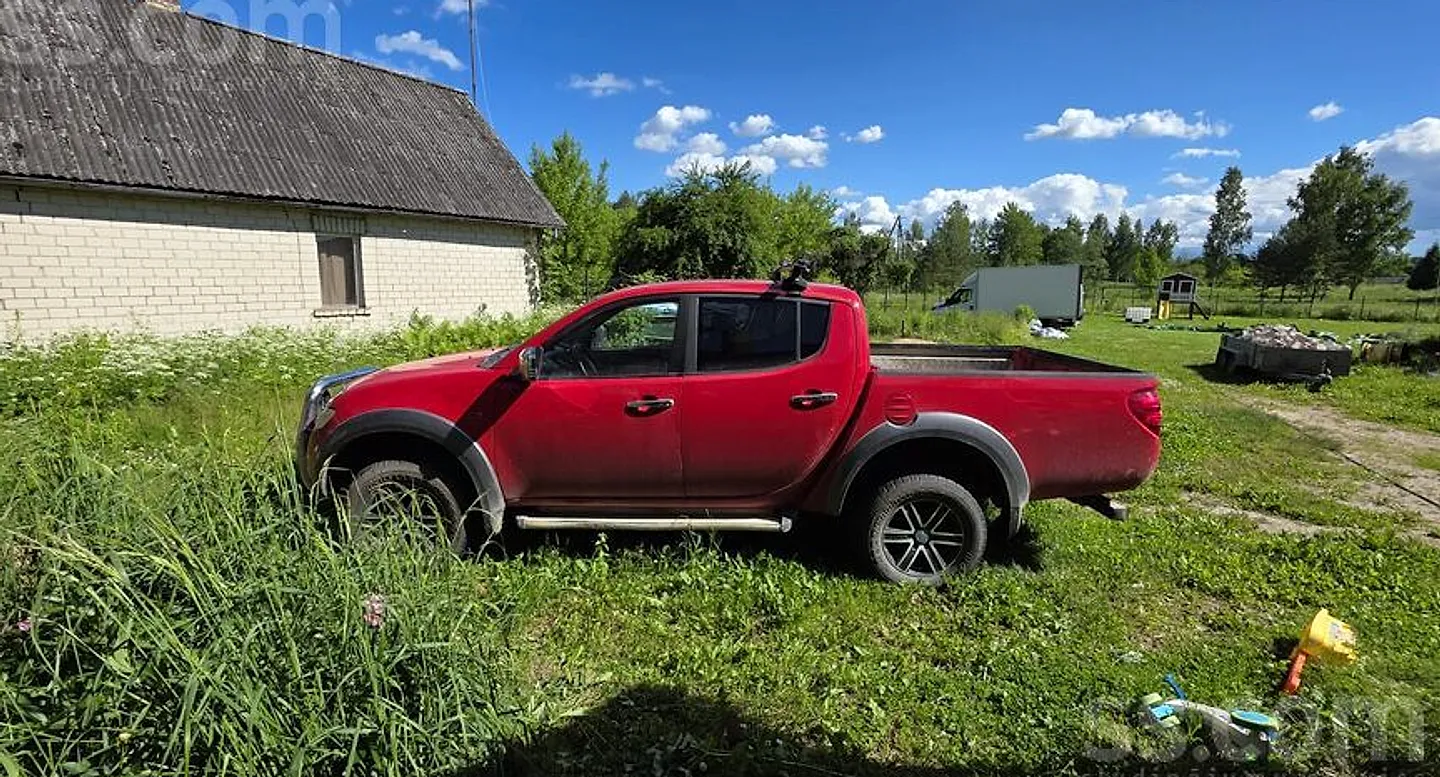 Mitsubishi L 200, 2009. gads