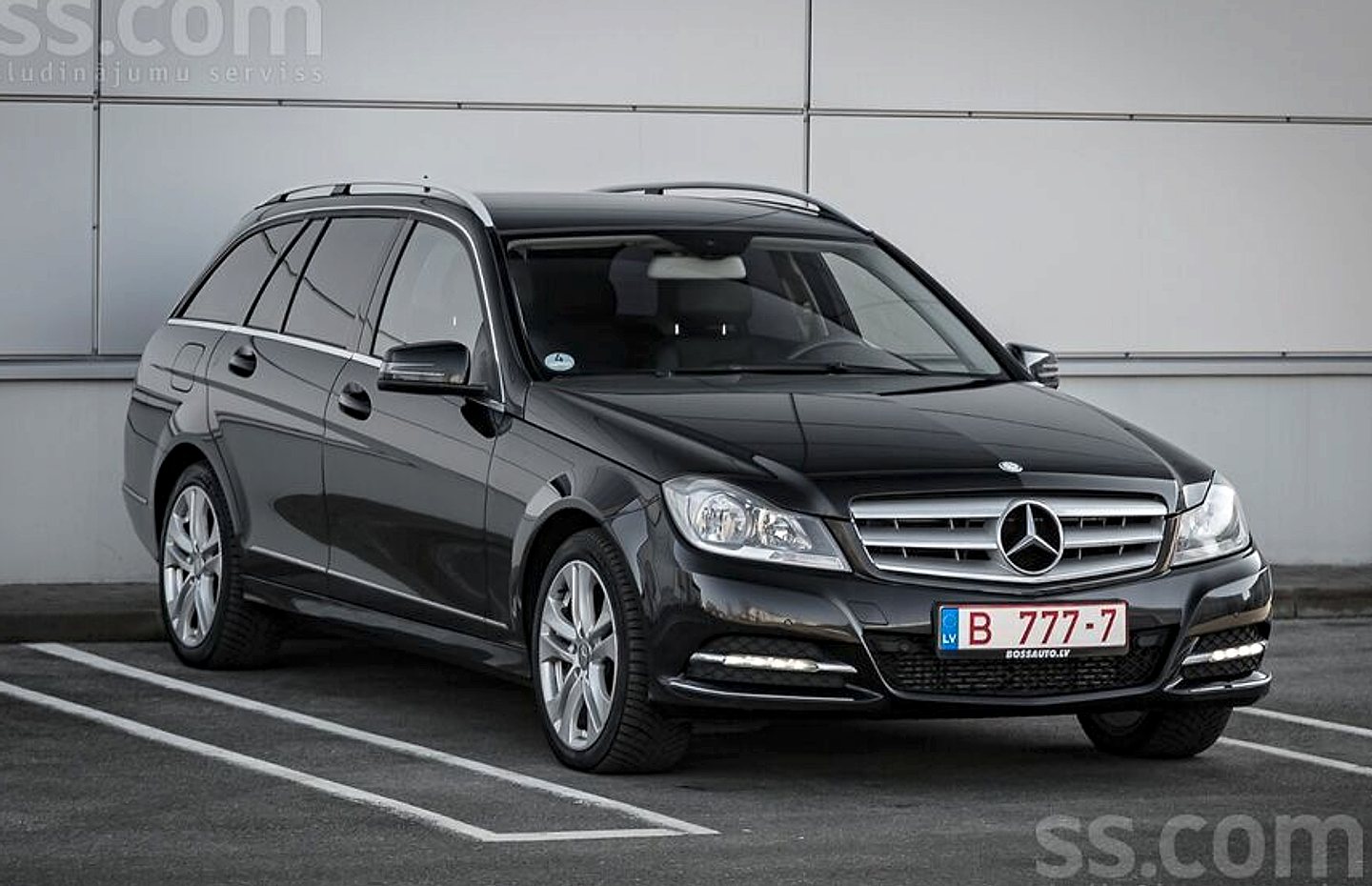Mercedes-Benz C220 — foto 3